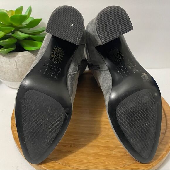 White House Black Market Charlie Grey Suede Western Boot Sz 8 Chic Chunky Heel - Picture 7 of 8